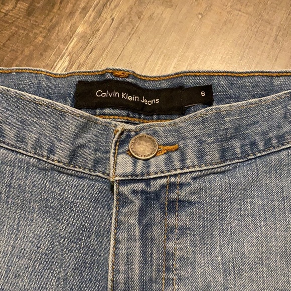 FINAL PRICE Vintage Calvin Klein Denim Shorts - Picture 3 of 5